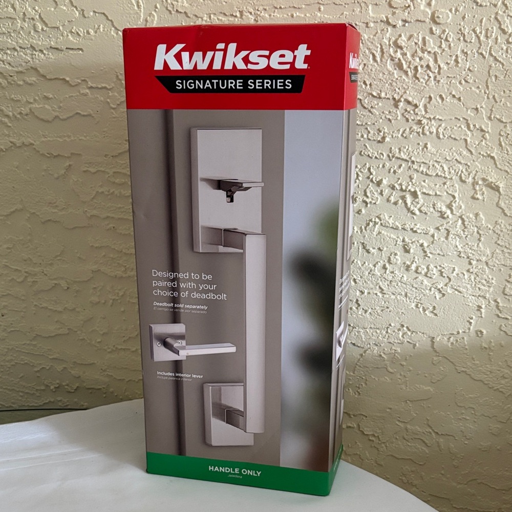 Kwikset Signature Series Door Handle
